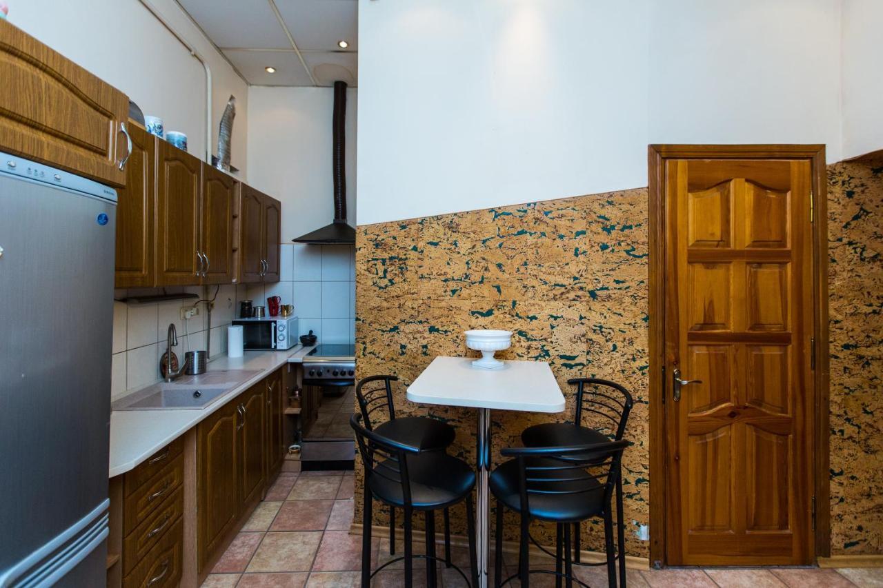 Apartment In The City Centre Lviv Exterior photo