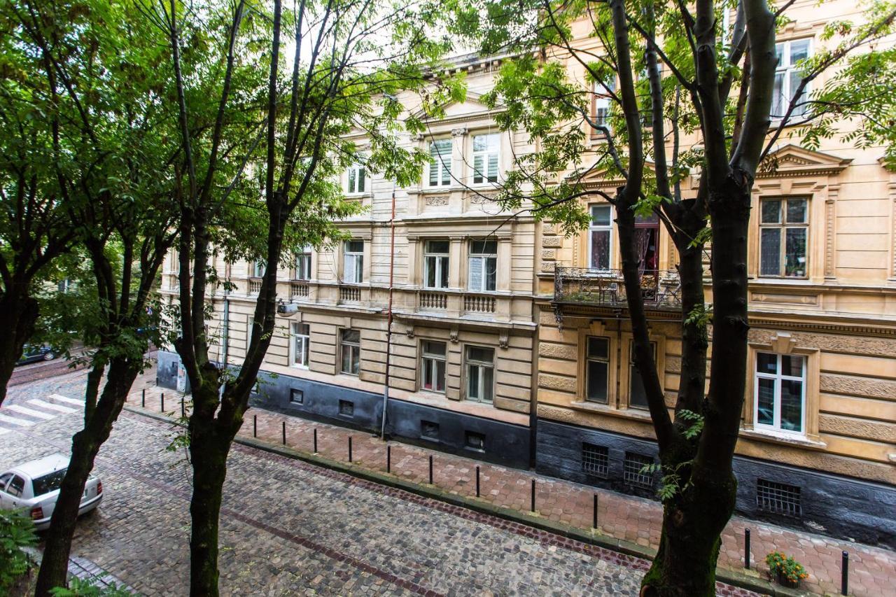 Apartment In The City Centre Lviv Exterior photo